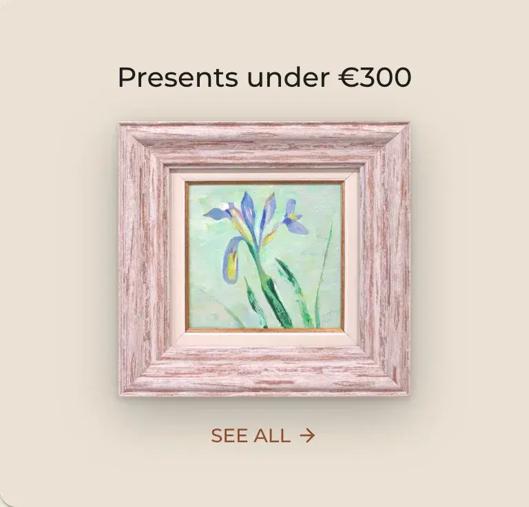 Gallery 33 gift finder card